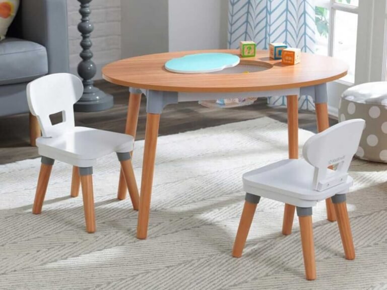 مزایا و معیاب خرید صندلی کودک مزایا و معیاب خرید صندلی کودک