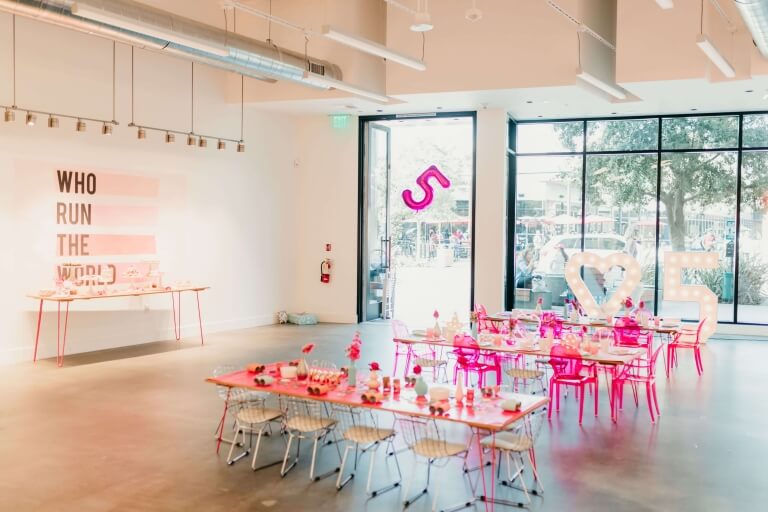 راهنمای جامع خرید صندلی کودک و نوجوان راهنمای جامع خرید صندلی کودک و نوجوان